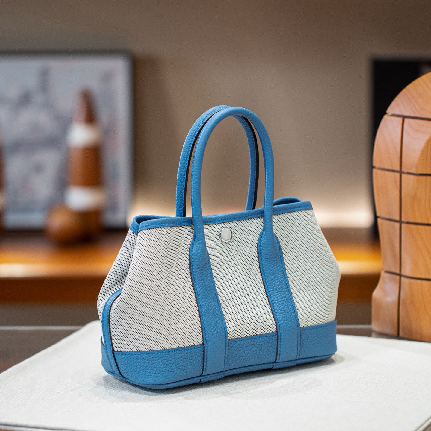Charming Comfortable Cowhide Stitching Canvas Fashion Handbags