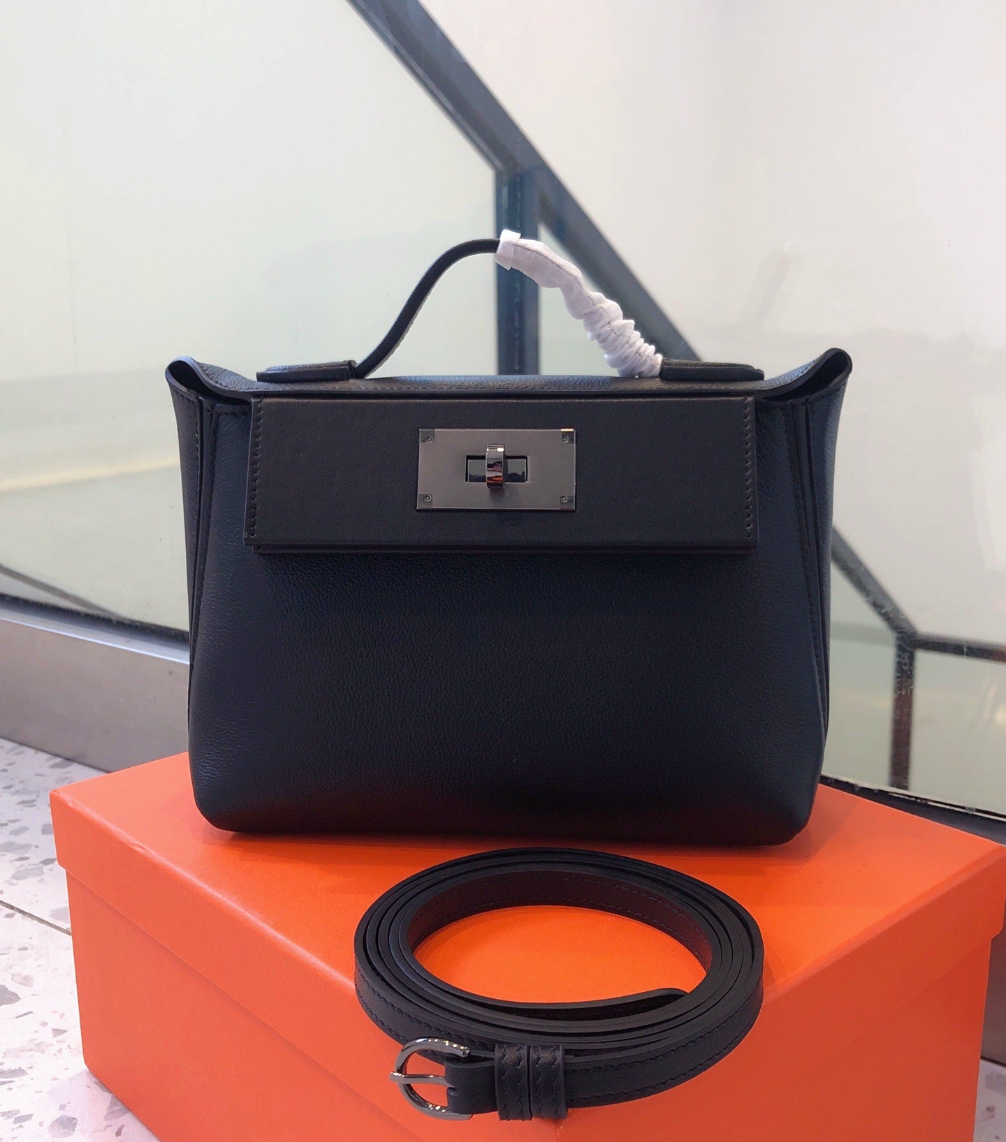 Women's First Layer Cowhide Kelly Genuine Leather Small Square Bags