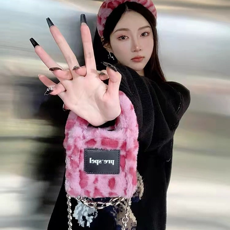 Women's Niche Designer Luxury Plush Imitation Fur Shoulder Bags