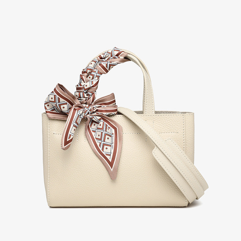 Women's First Layer Cowhide Simple Leather Lychee Pattern Shoulder Bags