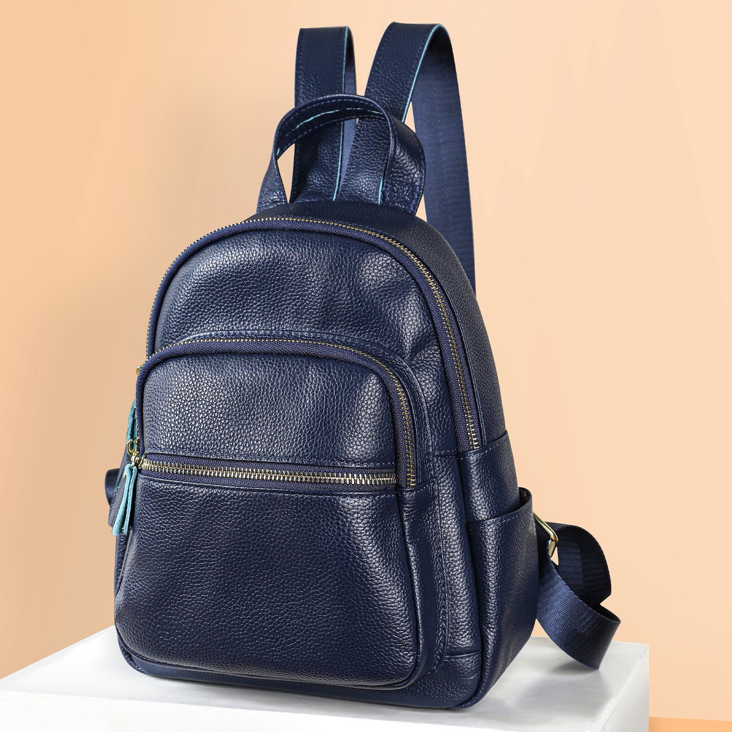 Women's Leather Fashion Cattlehide Light Luxury Backpacks