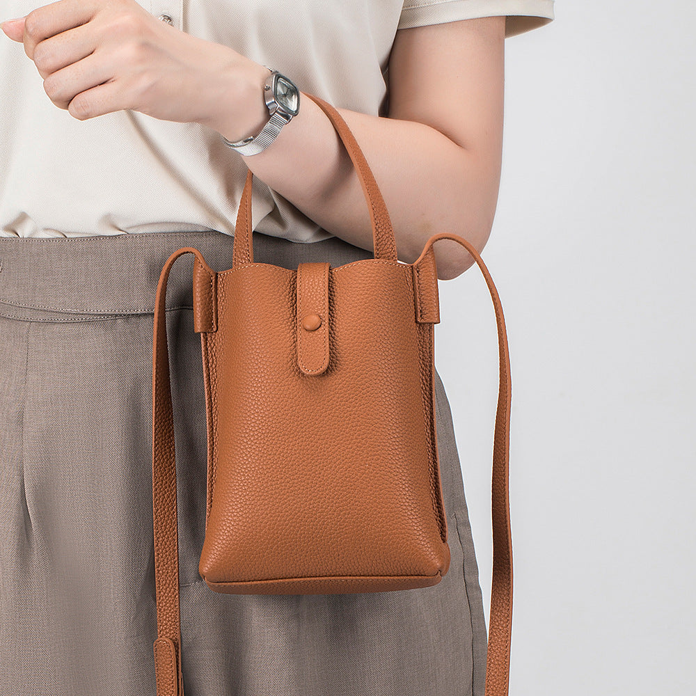 Women's Leather Fashion Mobile Female Good-looking First Layer Phone Bags