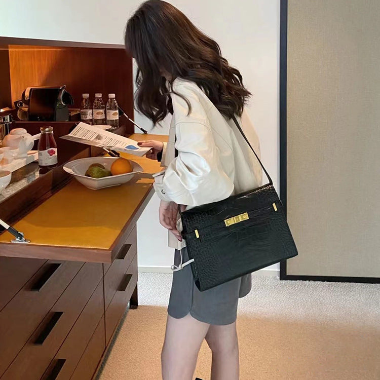 Women's Genuine Leather Manhattan Fashion Baguette Kelly Shoulder Bags