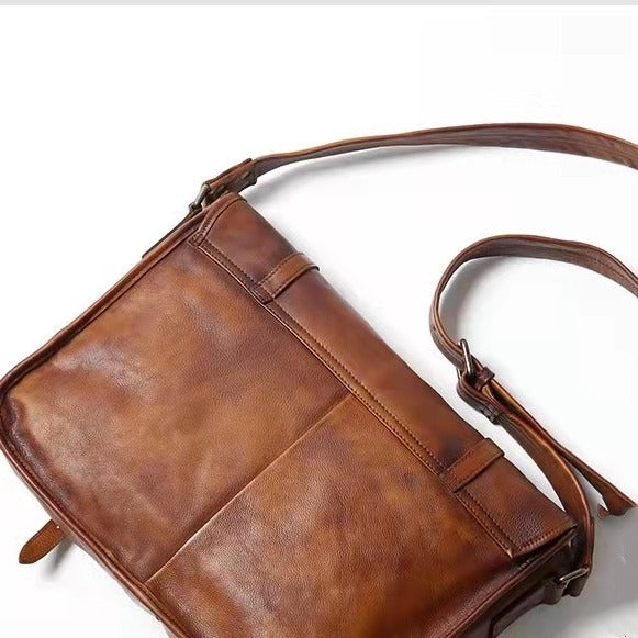 Men's Retro Cowhide Commuter Portable Green Motorcycle Men's Messenger Bags