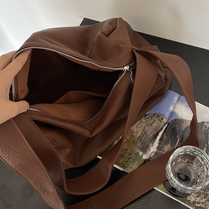 Women's Ge Large Capacity Texture Vintage Wide Shoulder Bags