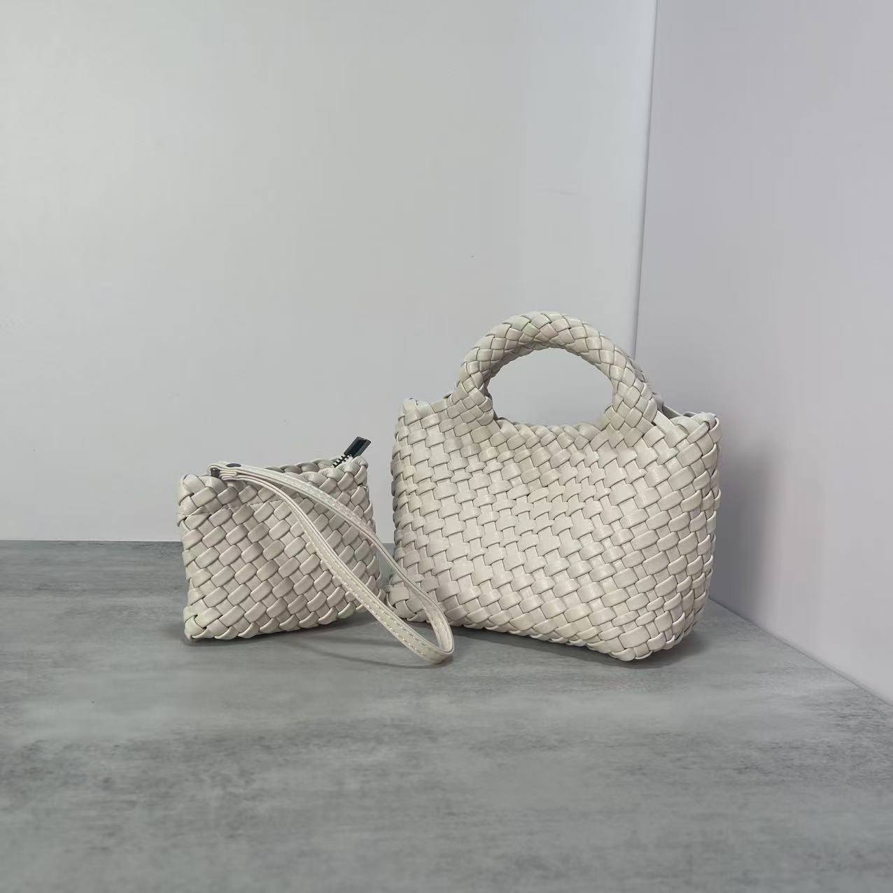 British Niche Hand-woven Mini High-grade Vegetable Phone Bags