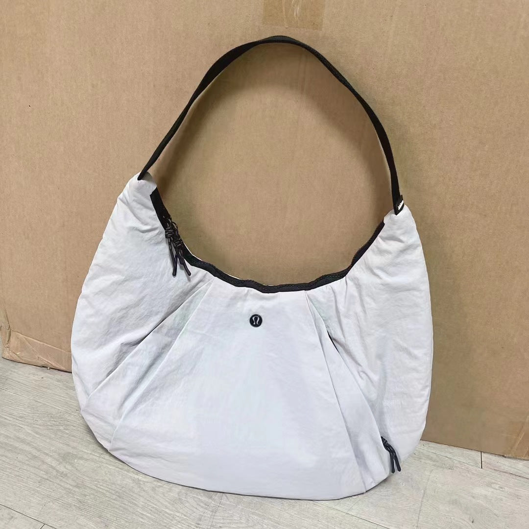 Yoga Underarm Lightweight Large Capacity Dumpling Shoulder Bags