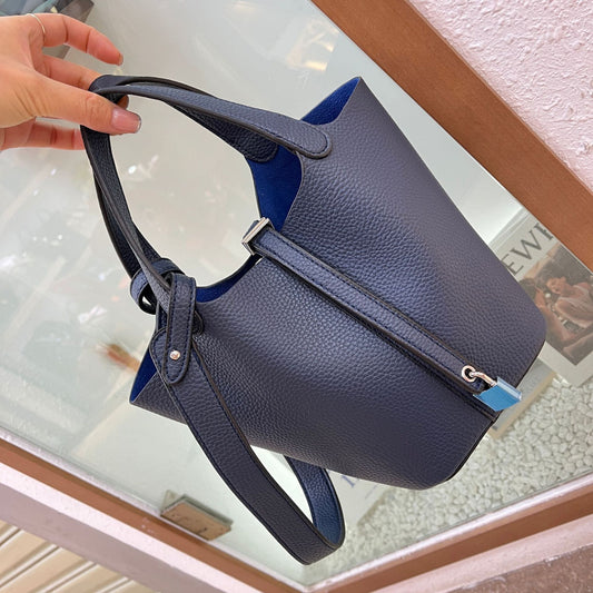 Women's Vegetable Basket Artificial Leather Textured Liner Handbags