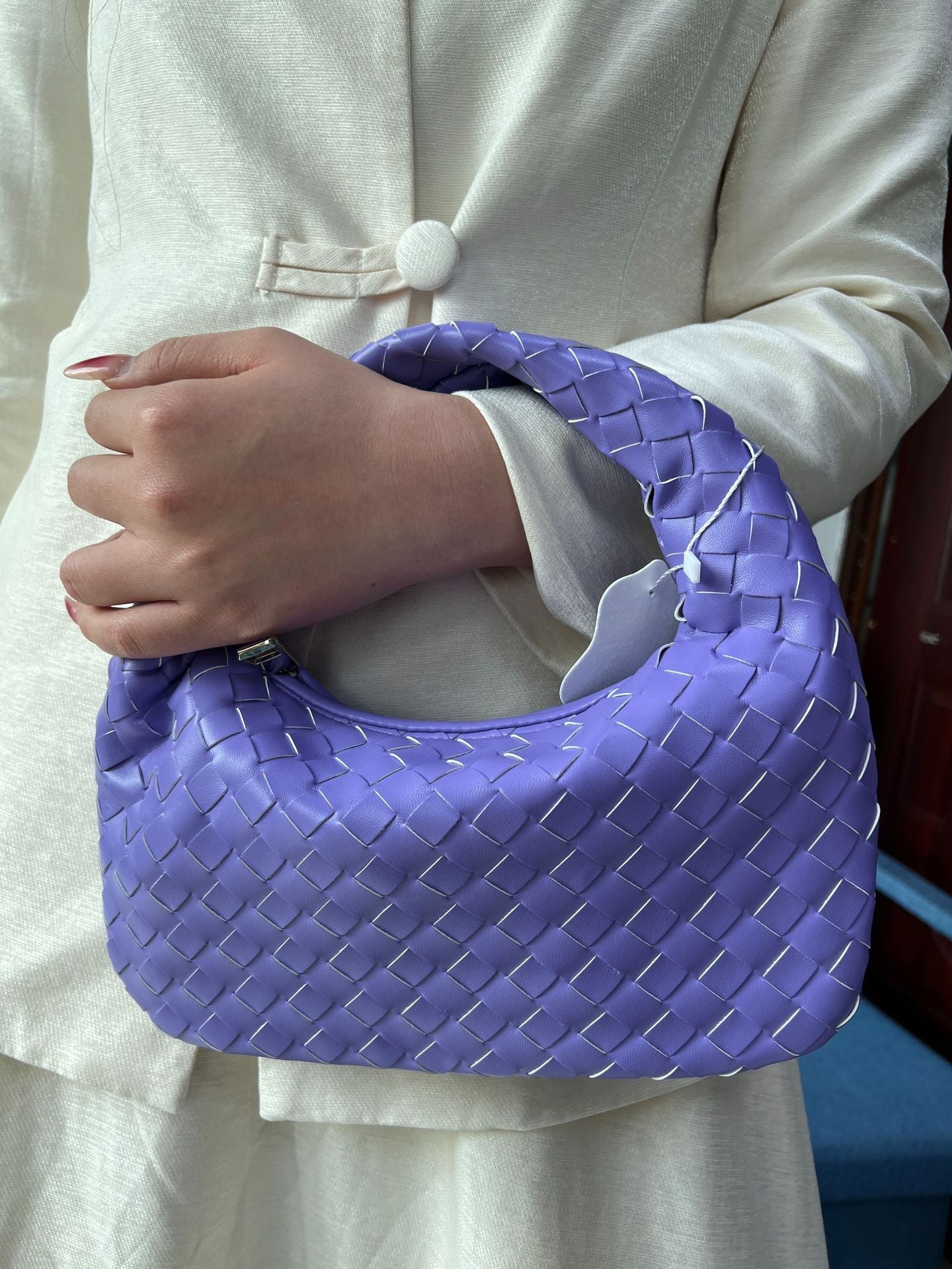 Knotted Hand-woven Horn Portable Dumpling Lot Handbags