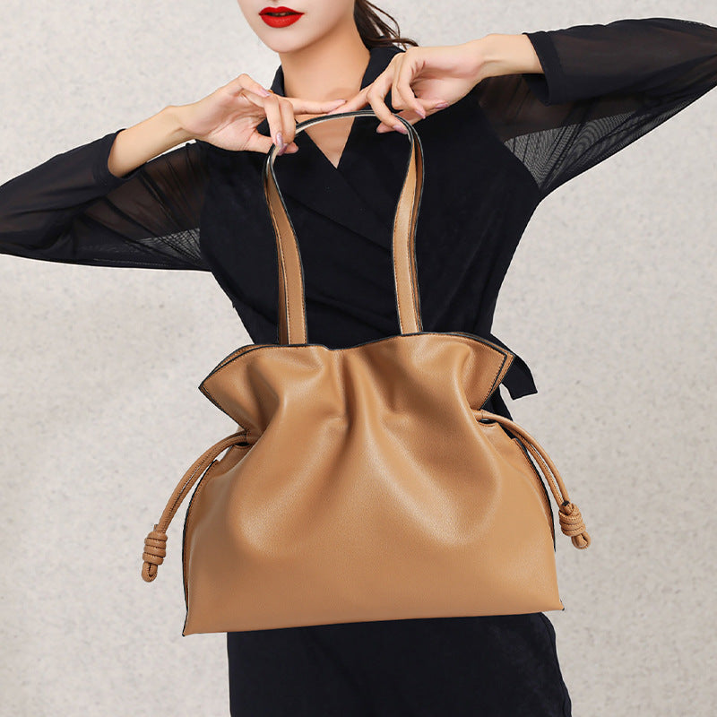 Women's Leather Folds Cloud High-grade Cowhide Lucky Shoulder Bags
