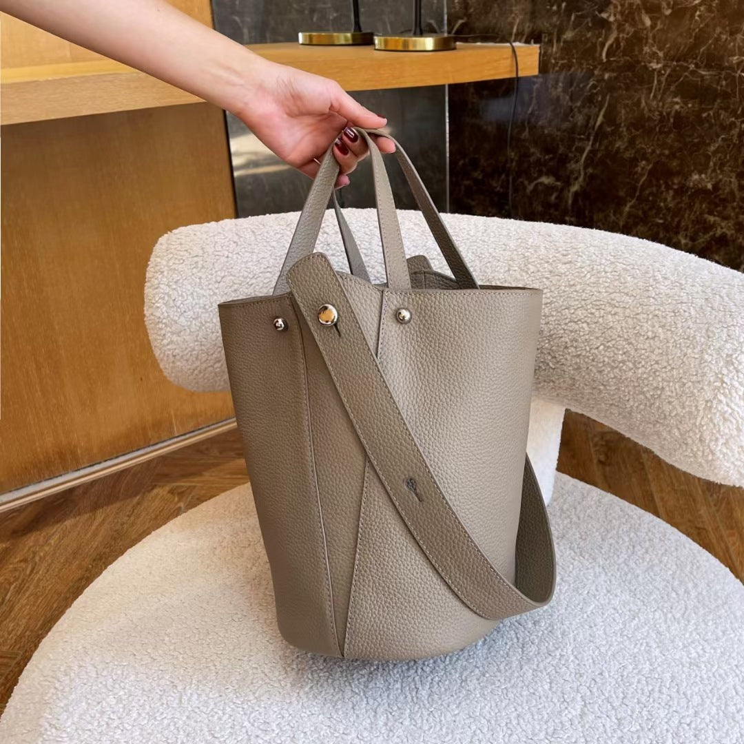 Women's Leather Large Capacity High-grade Top Layer Bucket Bags