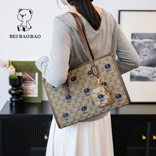 Source Embroidery Bear Female Summer Large Capacity Tote Bags