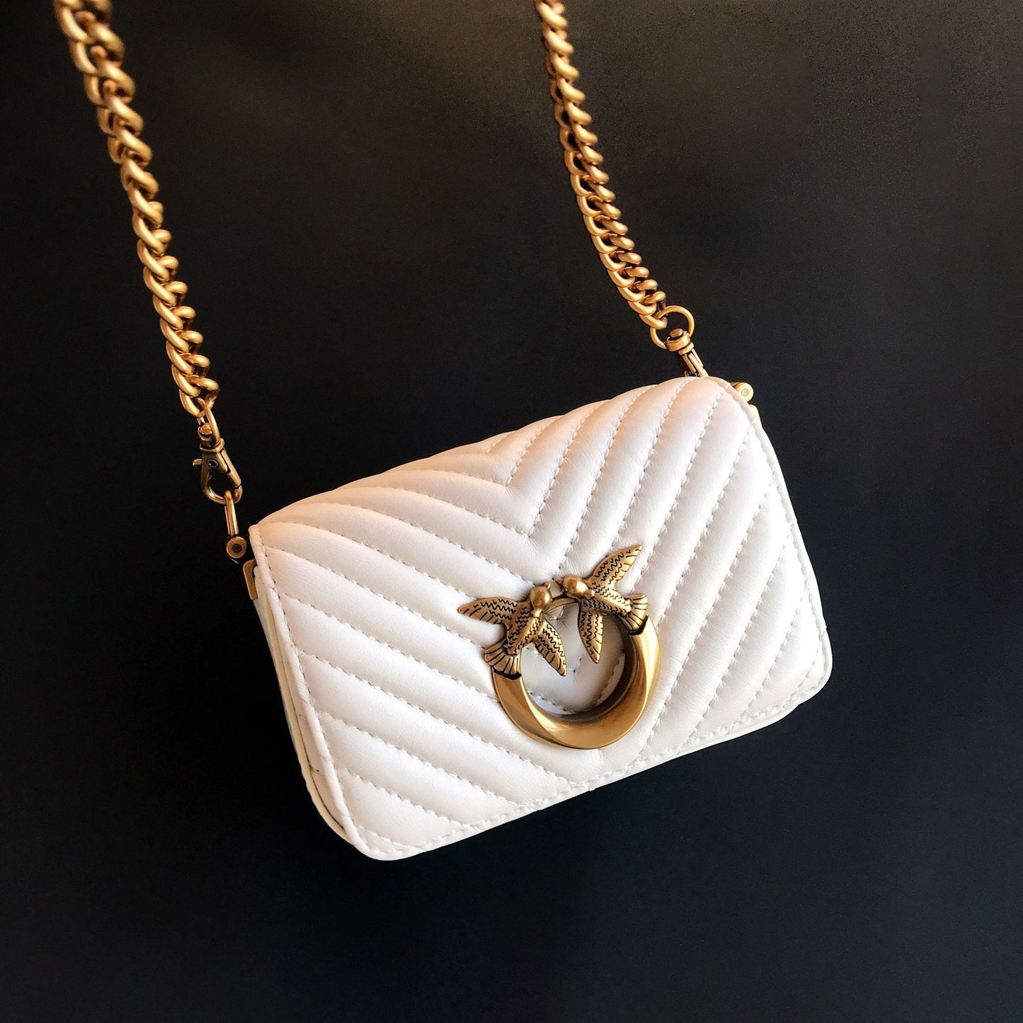 Women's Mini Swallow Sheepskin Chain Wine God Shoulder Bags