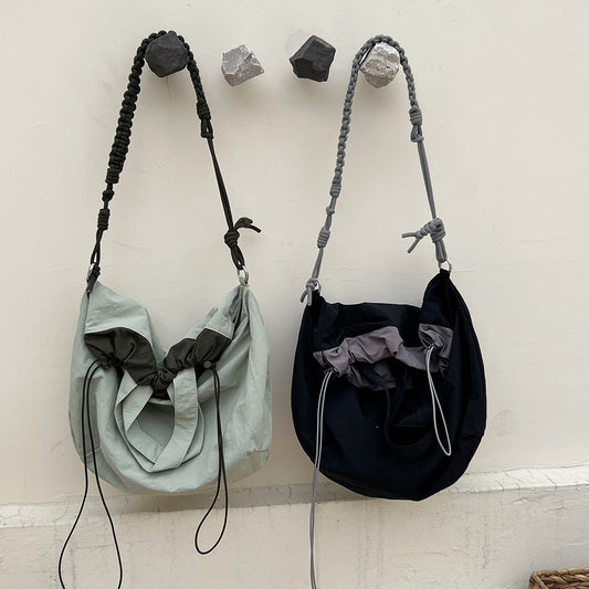 Nylon Cloth Lightweight Large Capacity Drawstring Shoulder Bags