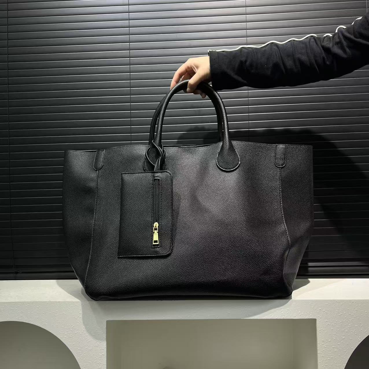 Women's Fashion Soft Leather Large Capacity Simple Tote Bags