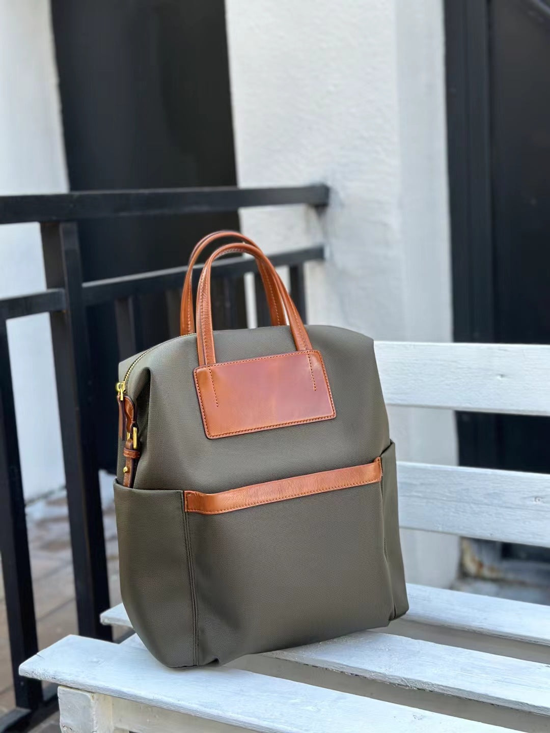 Fashionable Unisex Niche Advanced Lightweight Large Backpacks