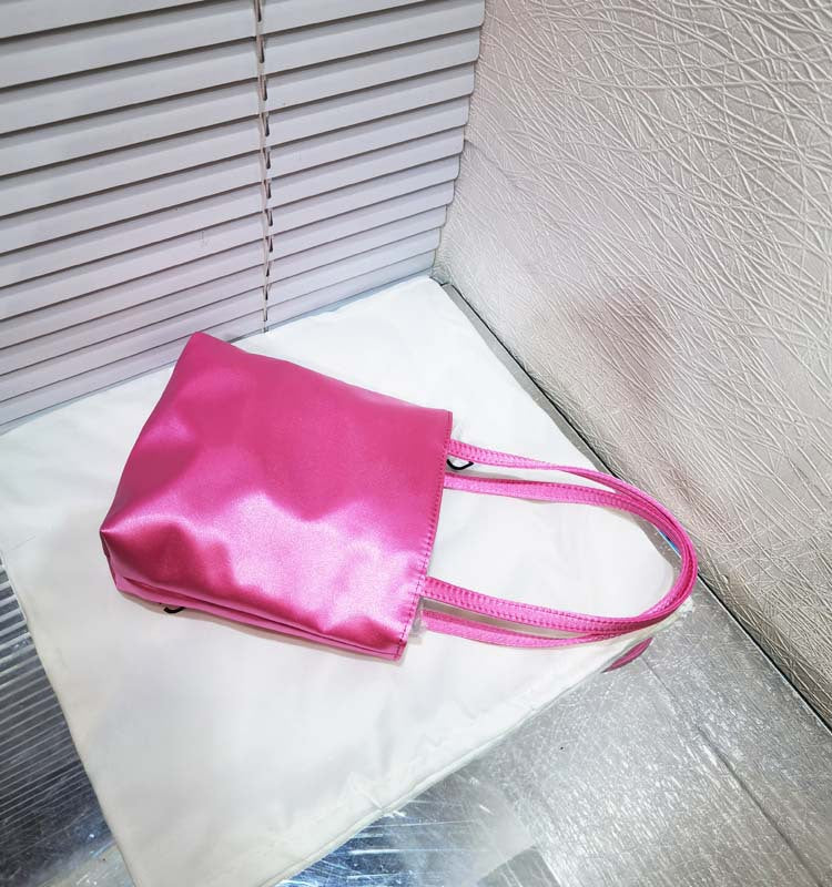 Female Niche Vintage Satin Mahjong Mobile Tote Bags