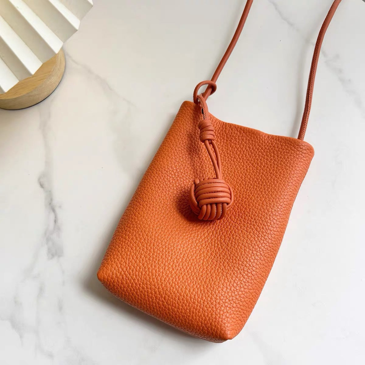 Women's Leather Woven Ball Vertical Soft Cowhide Phone Bags