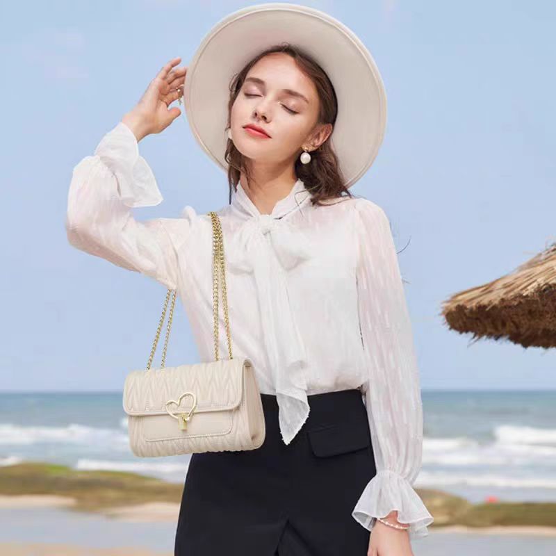 Women's Genuine Leather Fashion Love Diamond Pattern Shoulder Bags