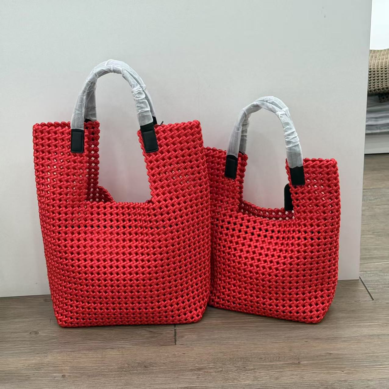 Luxury Hand-woven Silk Satin Windmill Knot Hollow Handbags