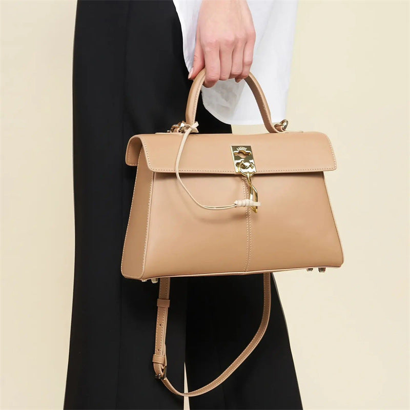 Light Luxury Size Portable Classic Cowhide Shoulder Bags
