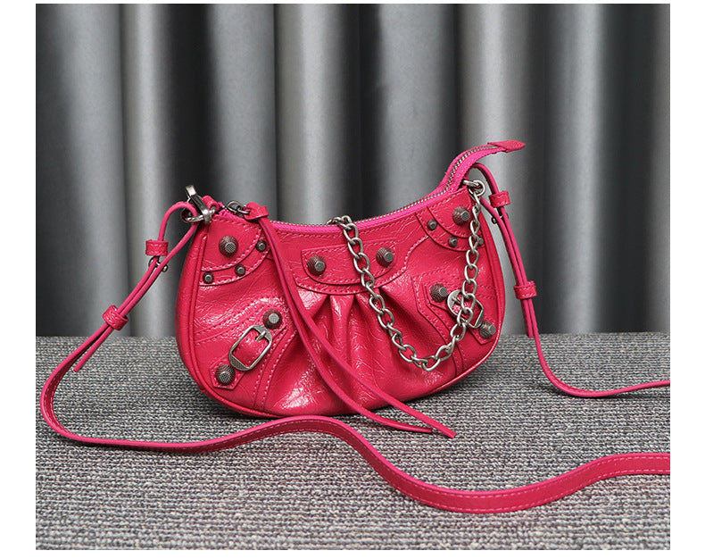 Motorcycle Female Street Hot Chain Rivet Oil Armpit Bags