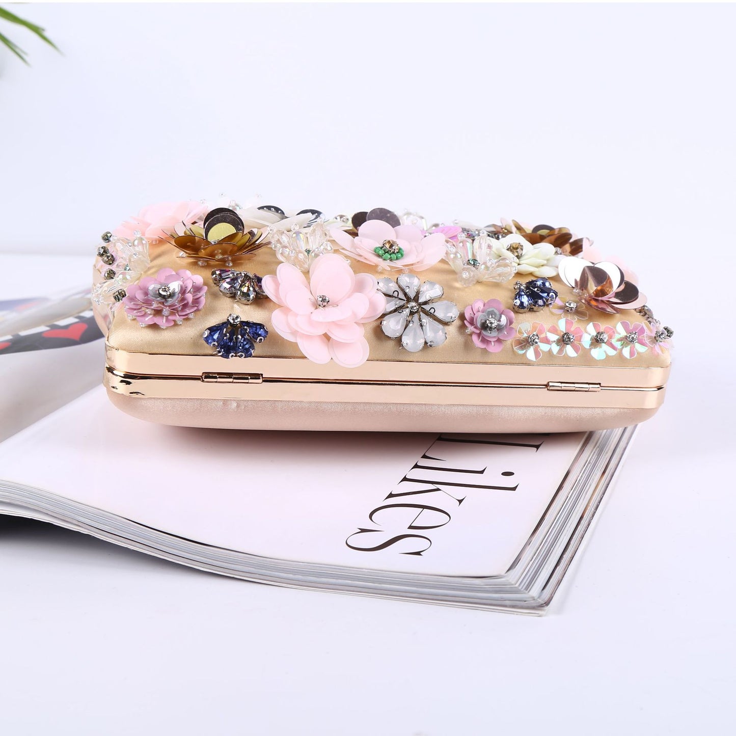 Colored Beads Flower Graceful Fashionable Dinner Birthday Bags
