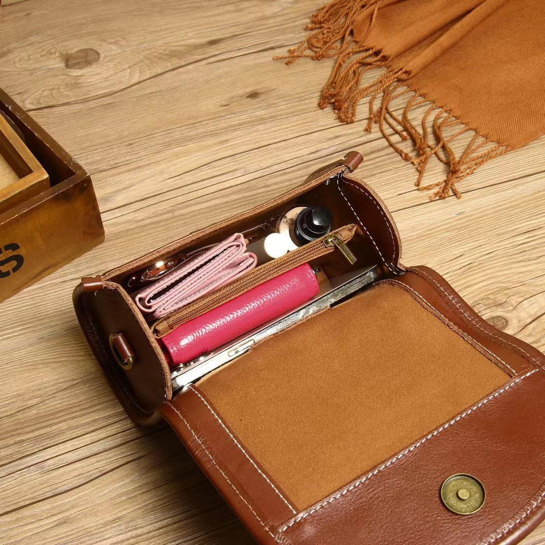 Women's Autumn Genuine Leather Retro Vegetable Tanning Crossbody Bags