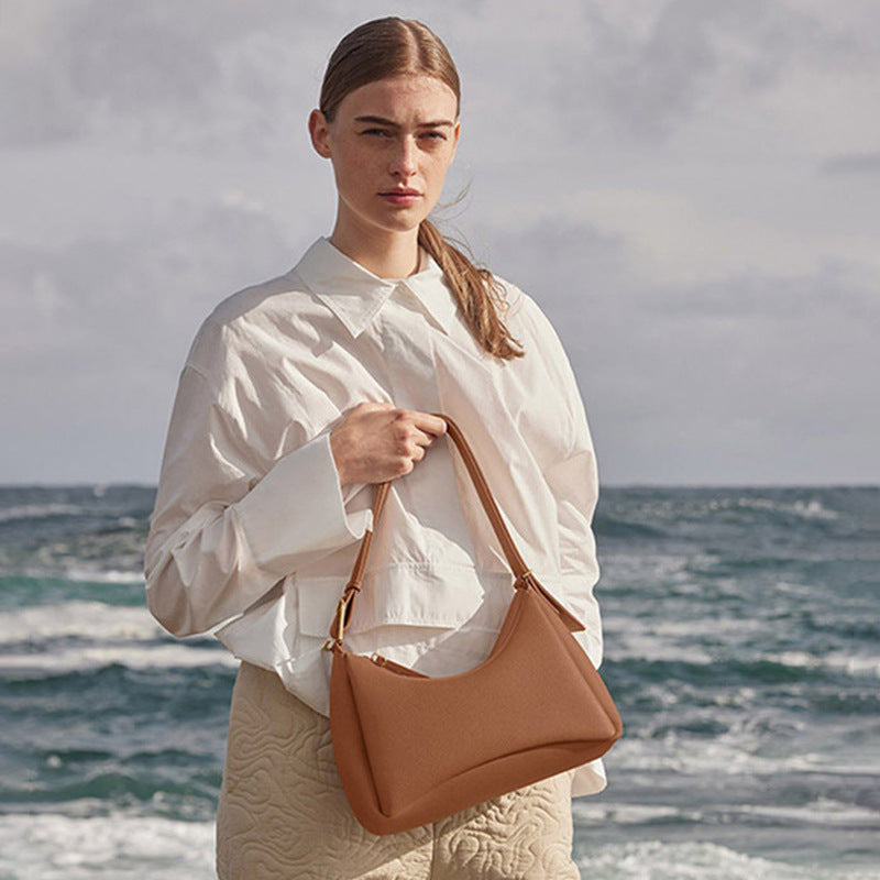 Women's Niche Design Underarm Leather Light Luxury Bags