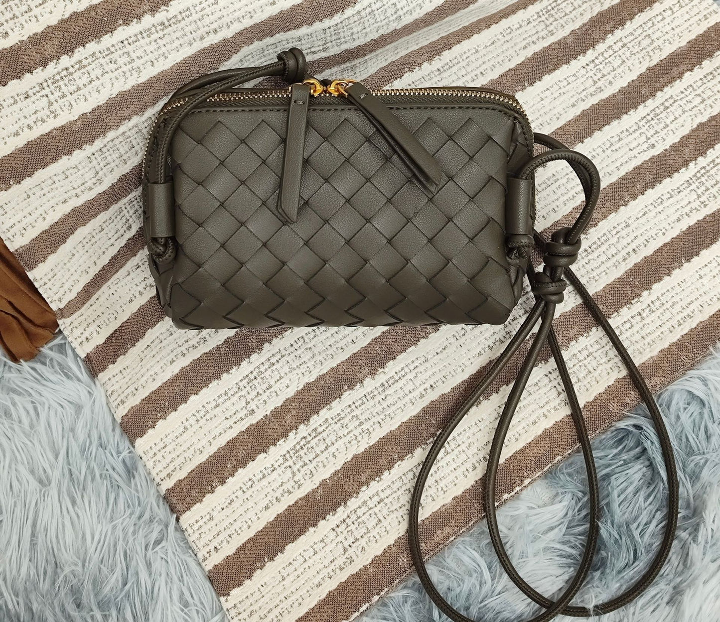French Style Woven High Quality Leather Shoulder Bags