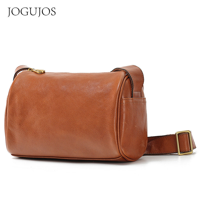 Women's Leather Retro Large Capacity Simple Crossbody Bags