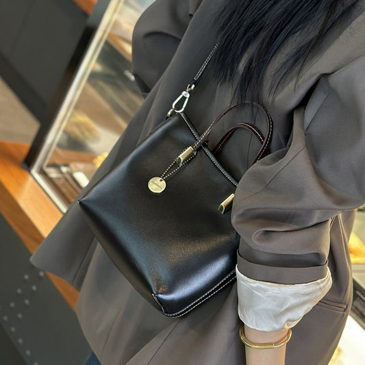 Women's Genuine Leather Retro Top Layer Vegetable Tanning Large Shoulder Bags