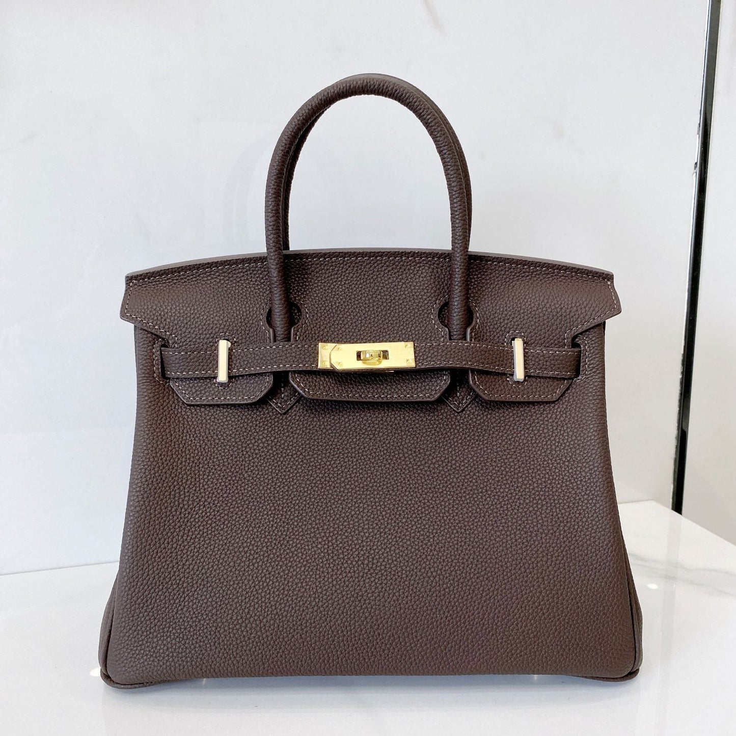 Women's First Layer Cowhide Lychee Pattern Gold Genuine Handbags