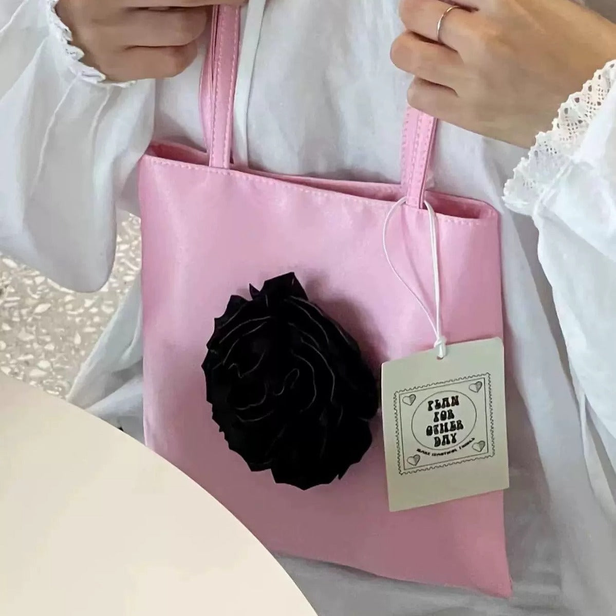 Graceful Rose Flower Decorative Design Commute Shoulder Bags