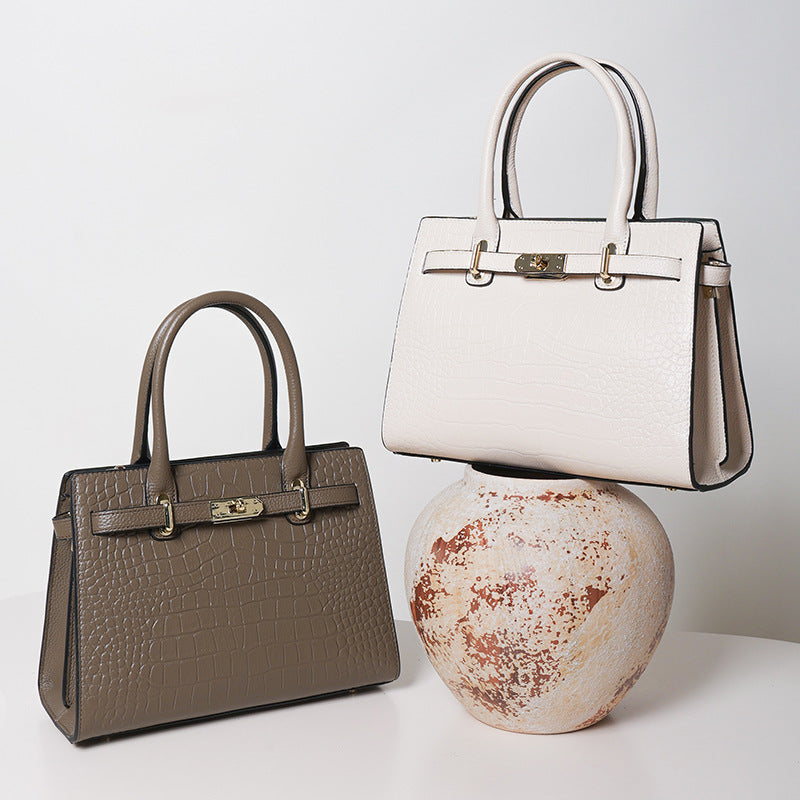 Women's Large Light Luxury Minority High-grade Crocodile Pattern Capacity Handbags