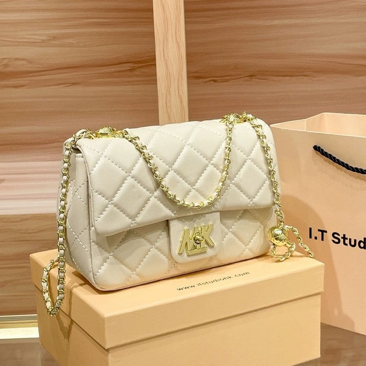 Women's Simple Style Diamond Chain Genuine Leather Crossbody Bags