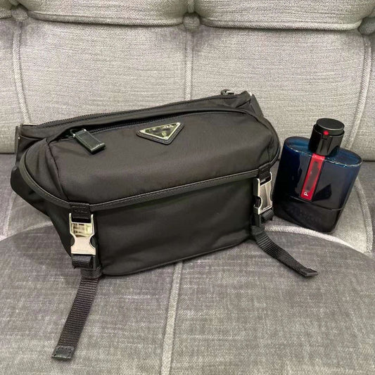 Men's P's Recycled Nylon Waterproof Parachute Mobile Men's Messenger Bags