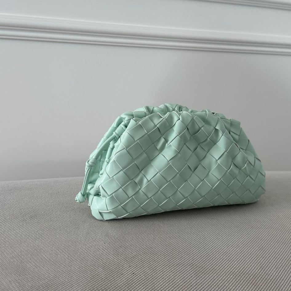 Women's Woven Cloud Dumpling Popular Fashion Clutch Shoulder Bags