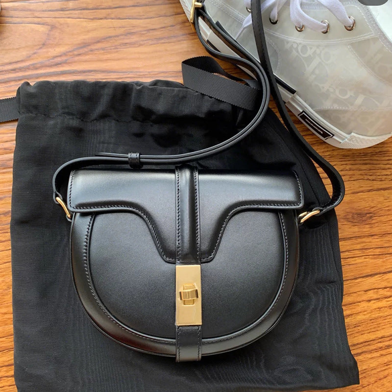 Classic Fashion Semicircle Saddle Cowhide Single Shoulder Bags