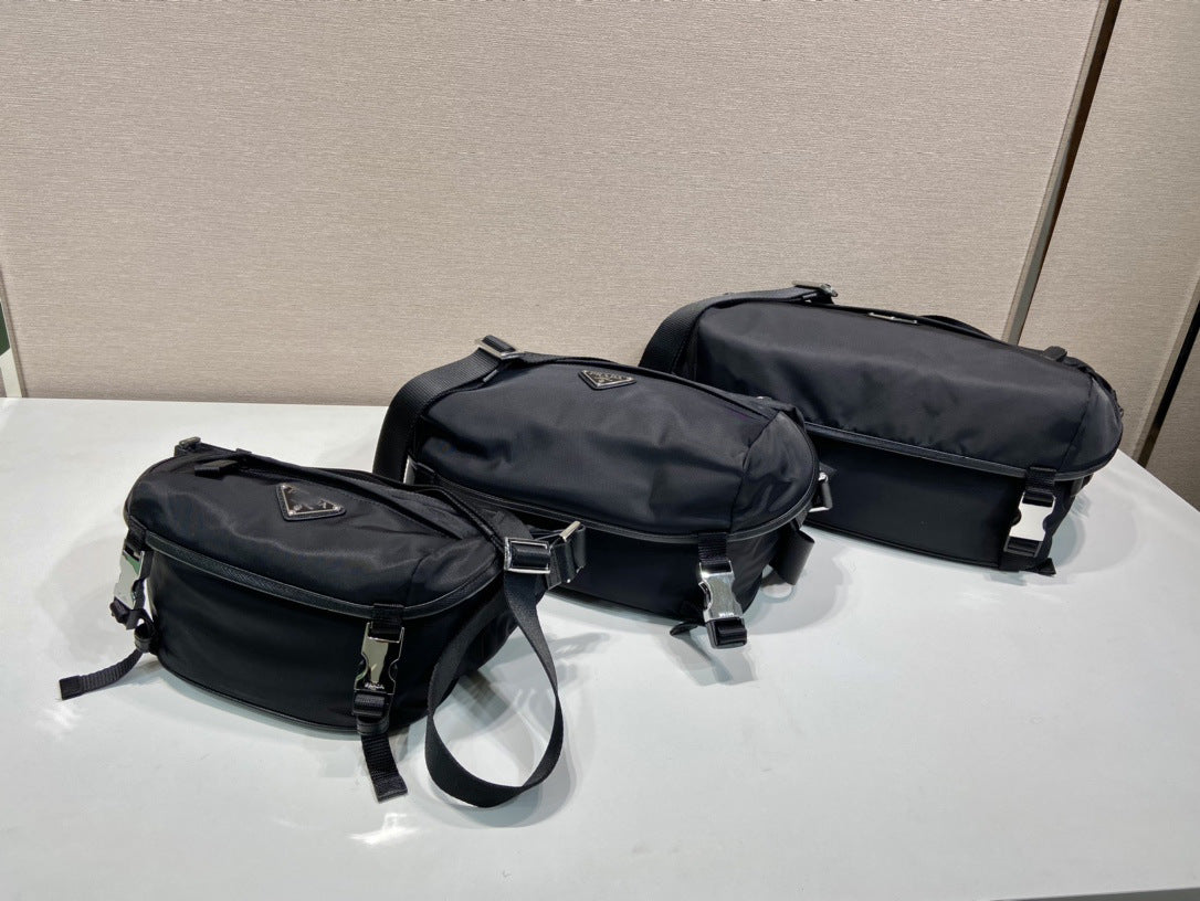 Men's P's Recycled Nylon Waterproof Parachute Mobile Men's Messenger Bags