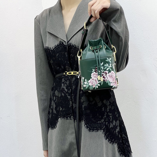 Women's Chinese Aesthetic Retro Style Embroidery With Handbags