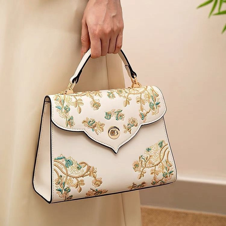Women's Embroidery National Style Fashion Elegant Light Luxury Mother's Handbags