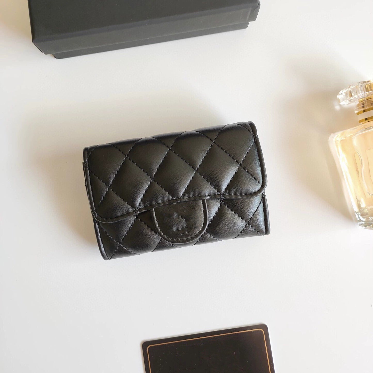 Two Fold Fashion Letter Storage Carrying Card Holder