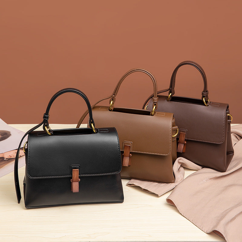 Spring Fashion Simple Wooden Twist Female Shoulder Bags