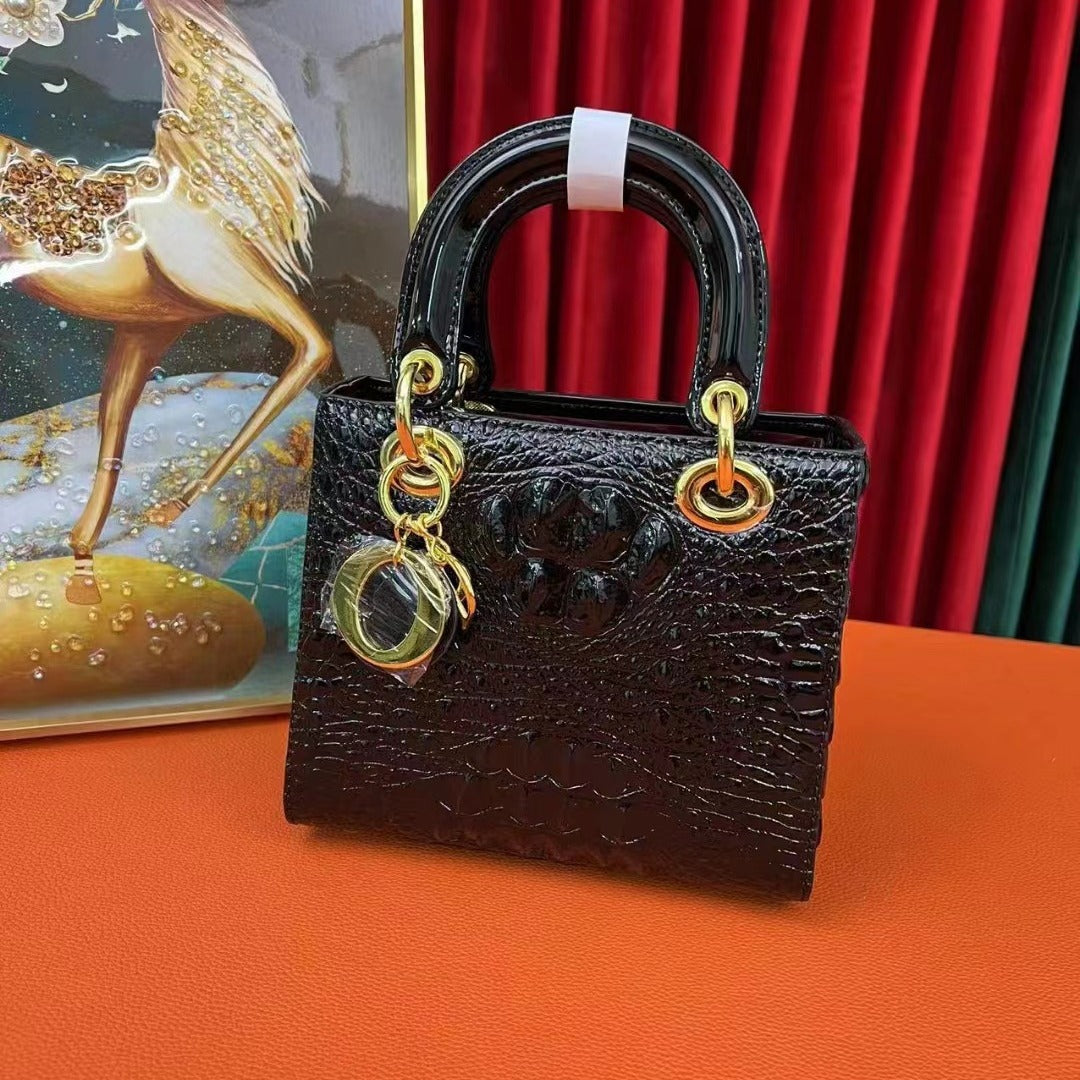 Women's Pattern Genuine Leather Glossy Diana Bride Handbags