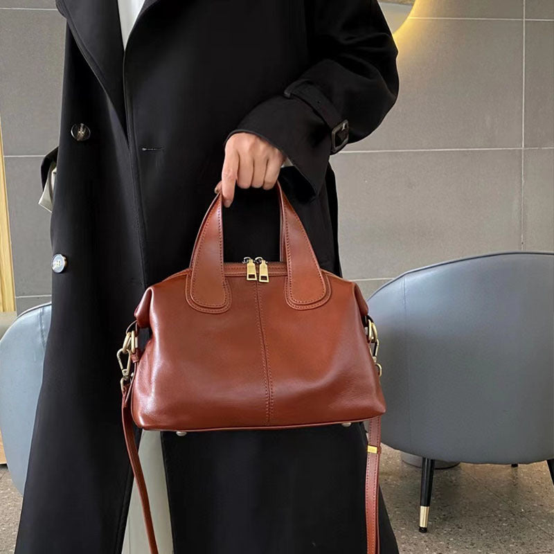 Women's Genuine Leather High-grade Retro Cow Big Handbags