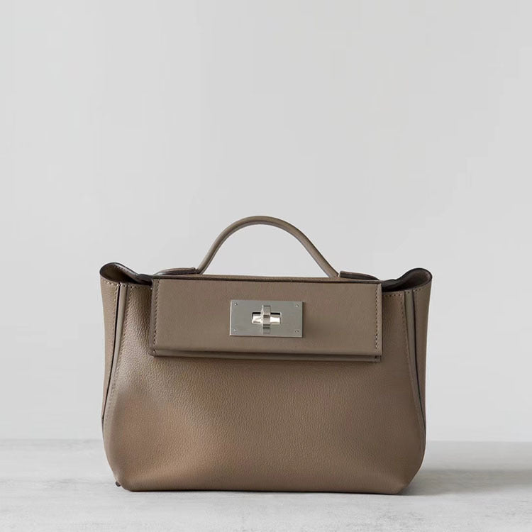 Women's Cowhide Vintage Kelly Hardware Wings Style Shoulder Bags