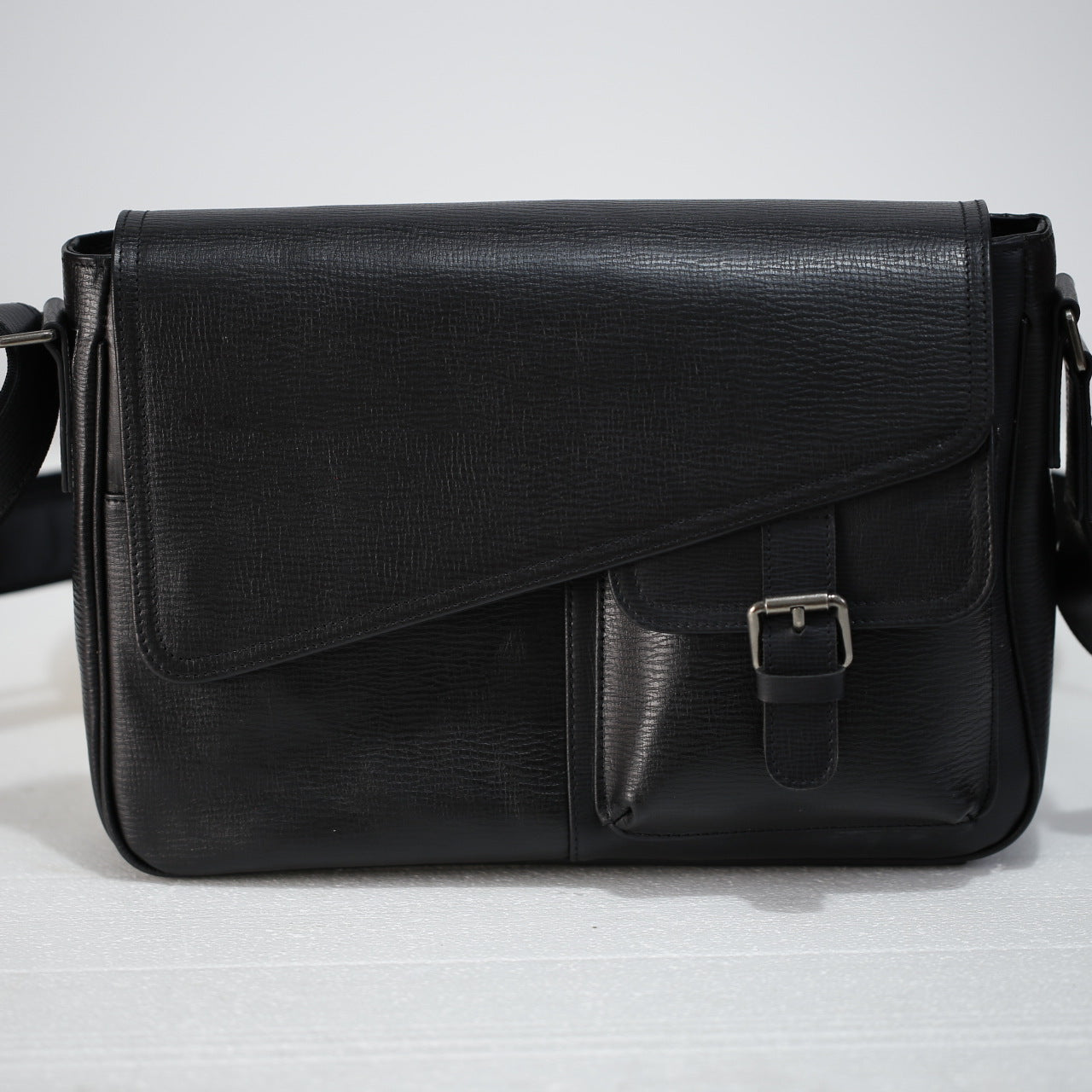 Men's Leather Horizontal Large Capacity First Layer Men's Messenger Bags
