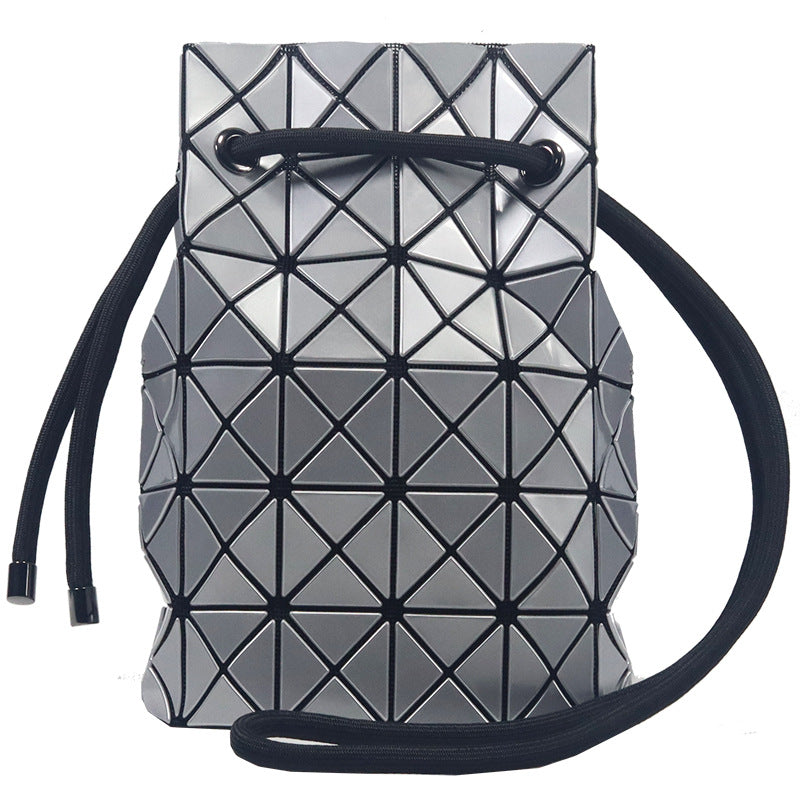 Women's Diamond Drawstring Bundle Life Piece Bucket Bags