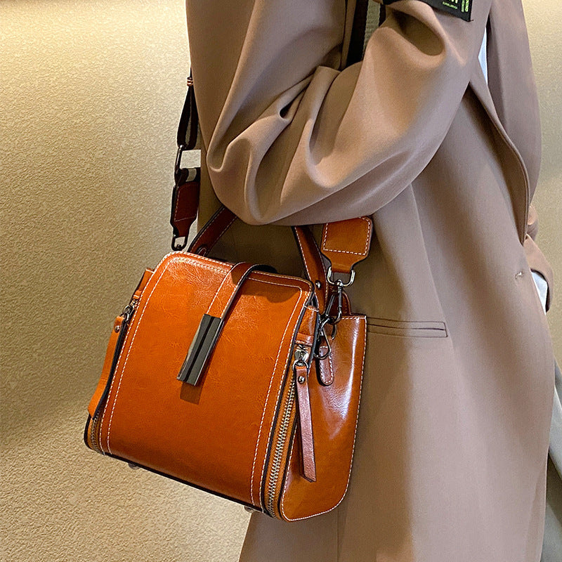 Women's Genuine Leather Trendy Four Fashion Portable Handbags